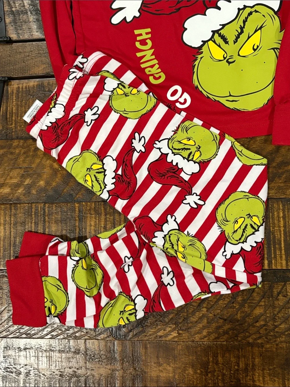 Red Grinch Kids Pajama Set - Go Grinch size 8